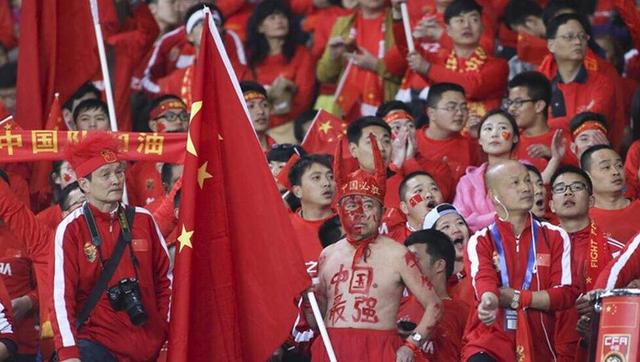 才两根手指就抖成这样了视频