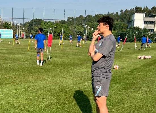 亚洲综合色婷婷久久